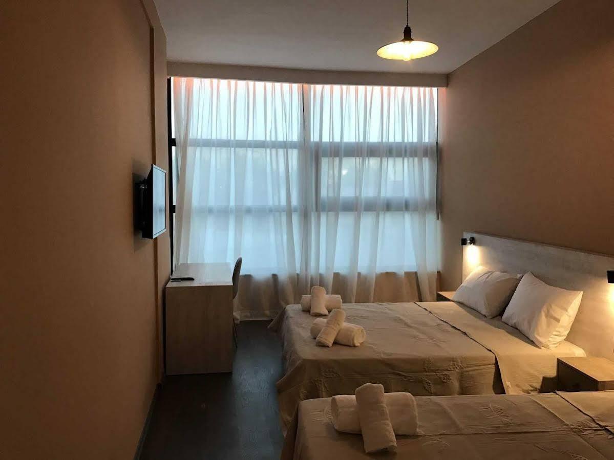 Arc Hotel Tirana Yzberish Ngoại thất bức ảnh