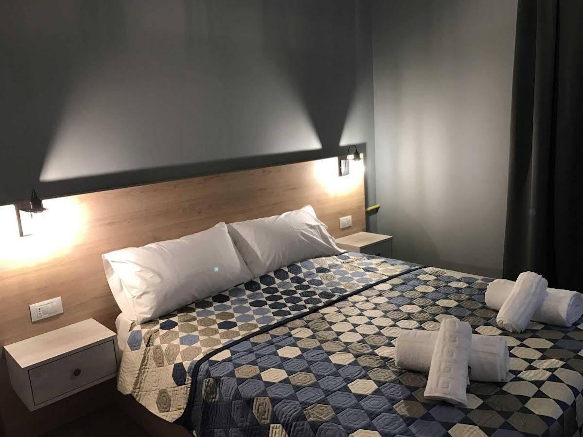 Arc Hotel Tirana Yzberish Ngoại thất bức ảnh