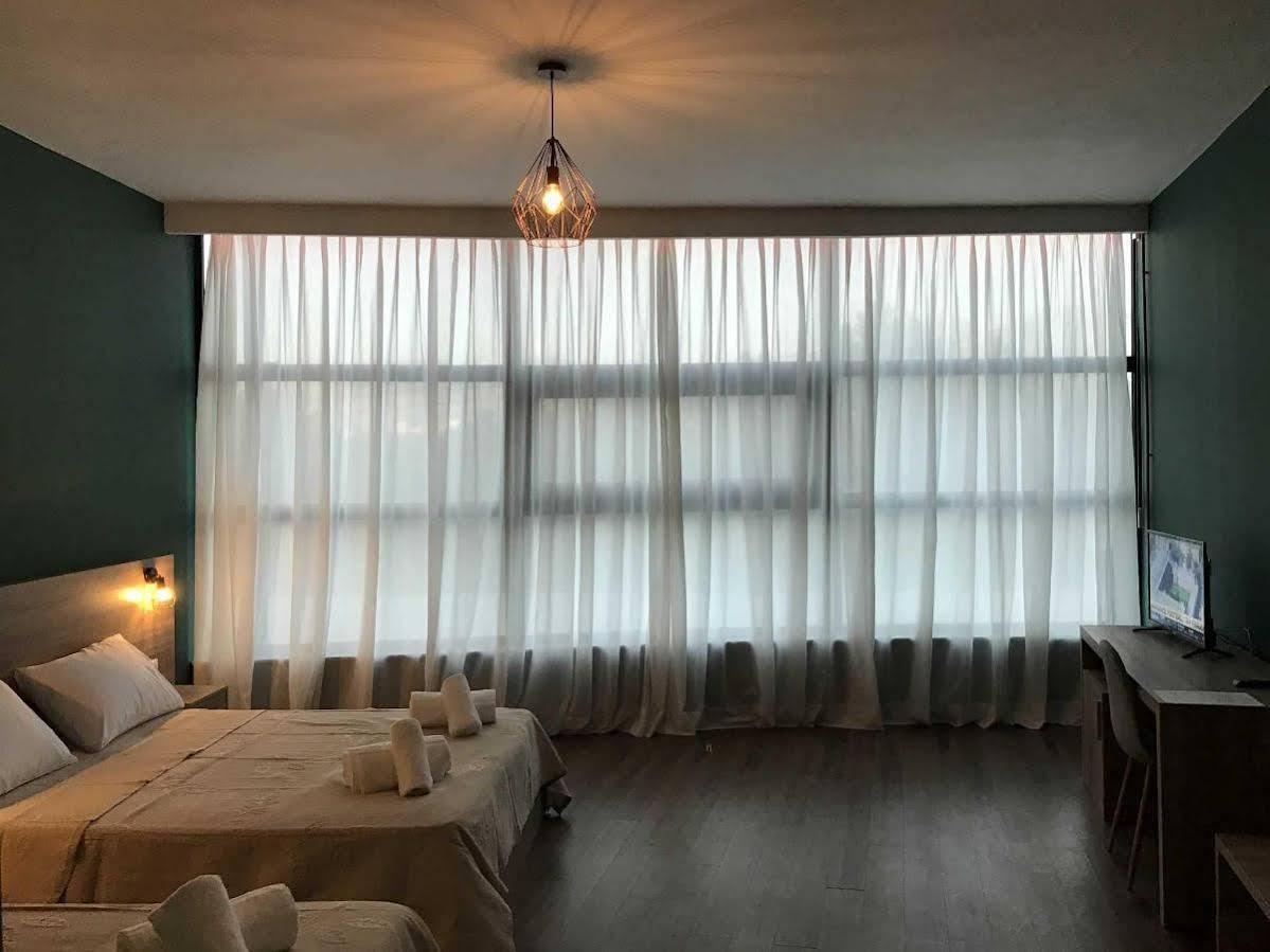 Arc Hotel Tirana Yzberish Ngoại thất bức ảnh