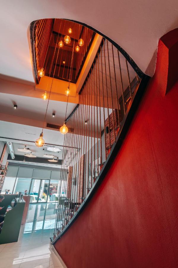 Arc Hotel Tirana Yzberish Ngoại thất bức ảnh