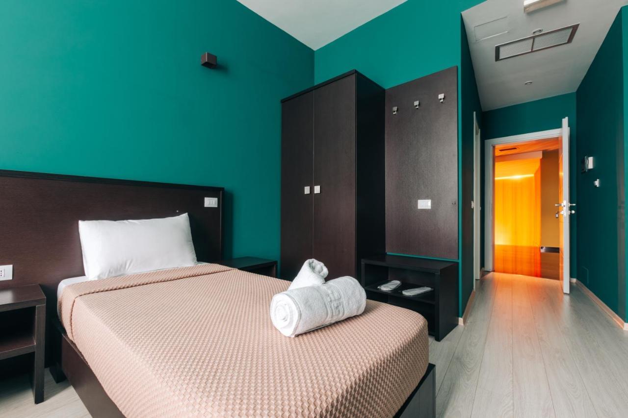 Arc Hotel Tirana Yzberish Ngoại thất bức ảnh
