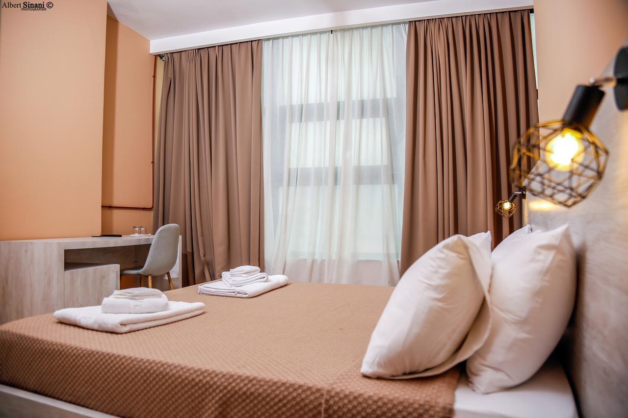 Arc Hotel Tirana Yzberish Ngoại thất bức ảnh