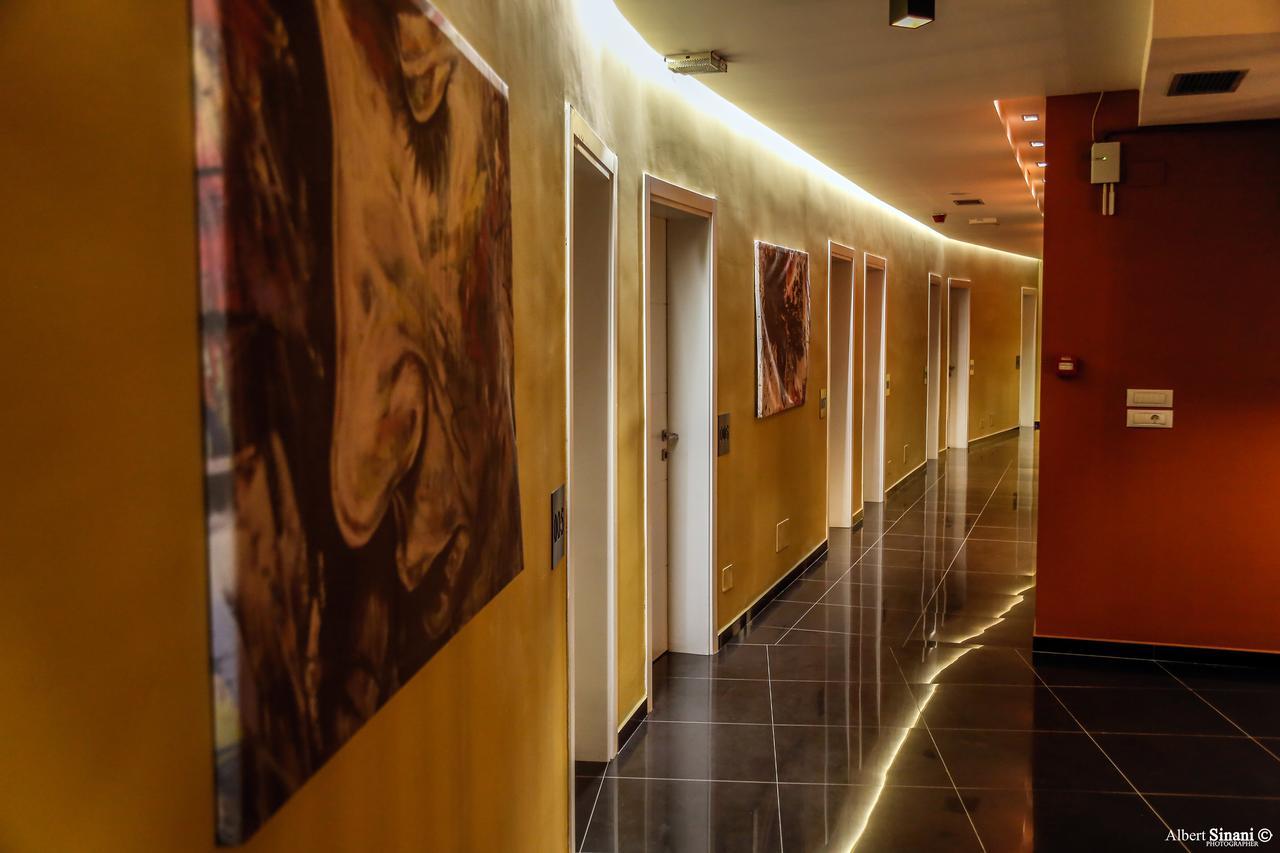 Arc Hotel Tirana Yzberish Ngoại thất bức ảnh